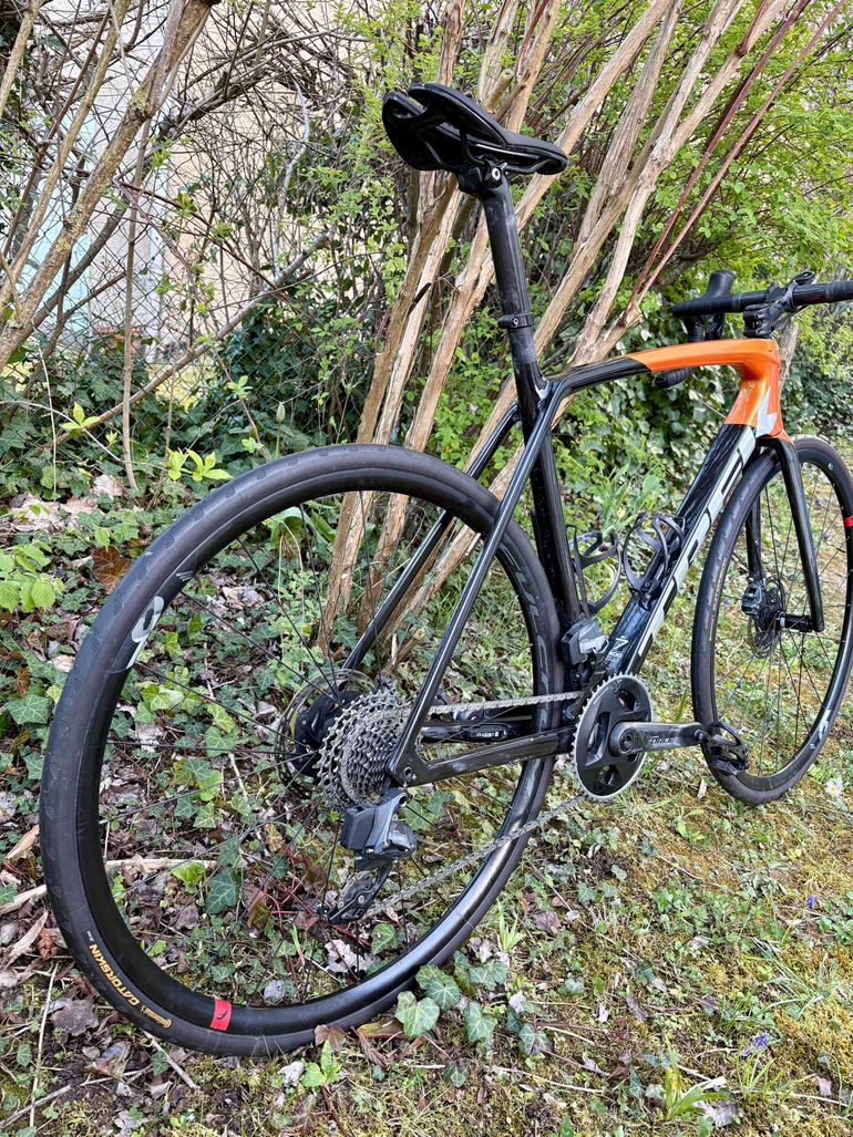 Used Trek Émonda SL 7 Disc eTap 2021 2021 Road & Gravel — image 9 of 10