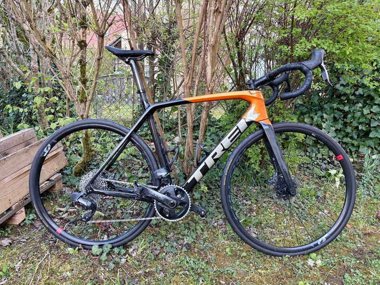 Used Trek Émonda SL 7 Disc eTap 2021 2021 Road & Gravel — image 1 of 10