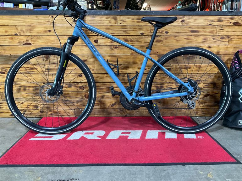 Used Specialized Ariel - Hydraulic Disc 2019 2019 Urban, Blue — image 2 of 8