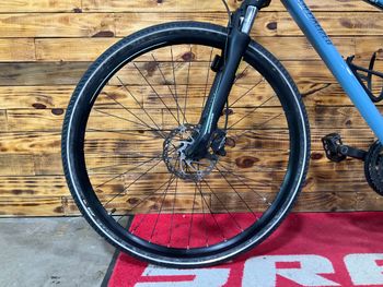 Used Specialized Ariel - Hydraulic Disc 2019 2019 Urban, Blue — image 4 of 8