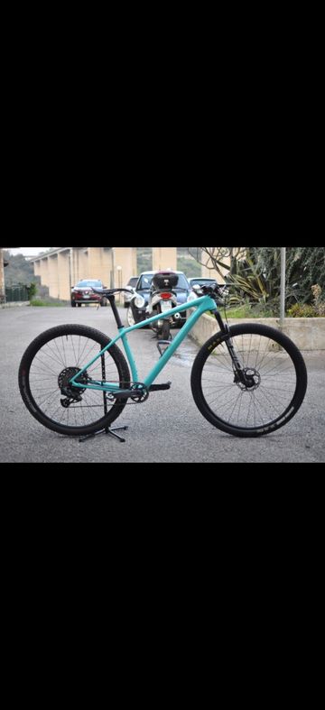 Used Specialized Epic SRAM GX Eagle AXS 2024 Mountainbike, Blue, 29 — image 1 of 6