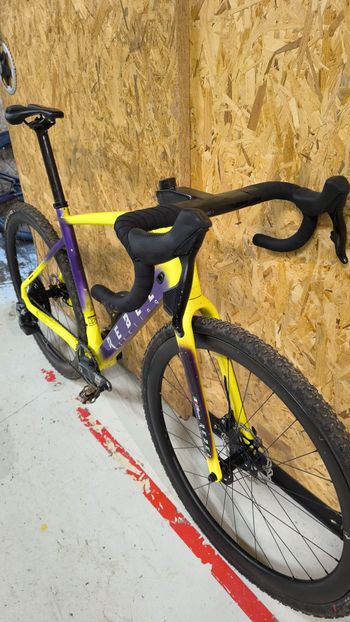 Used Rebel Rebel Custom SRAM Apex 2023 Road & Gravel, Red — image 2 of 9