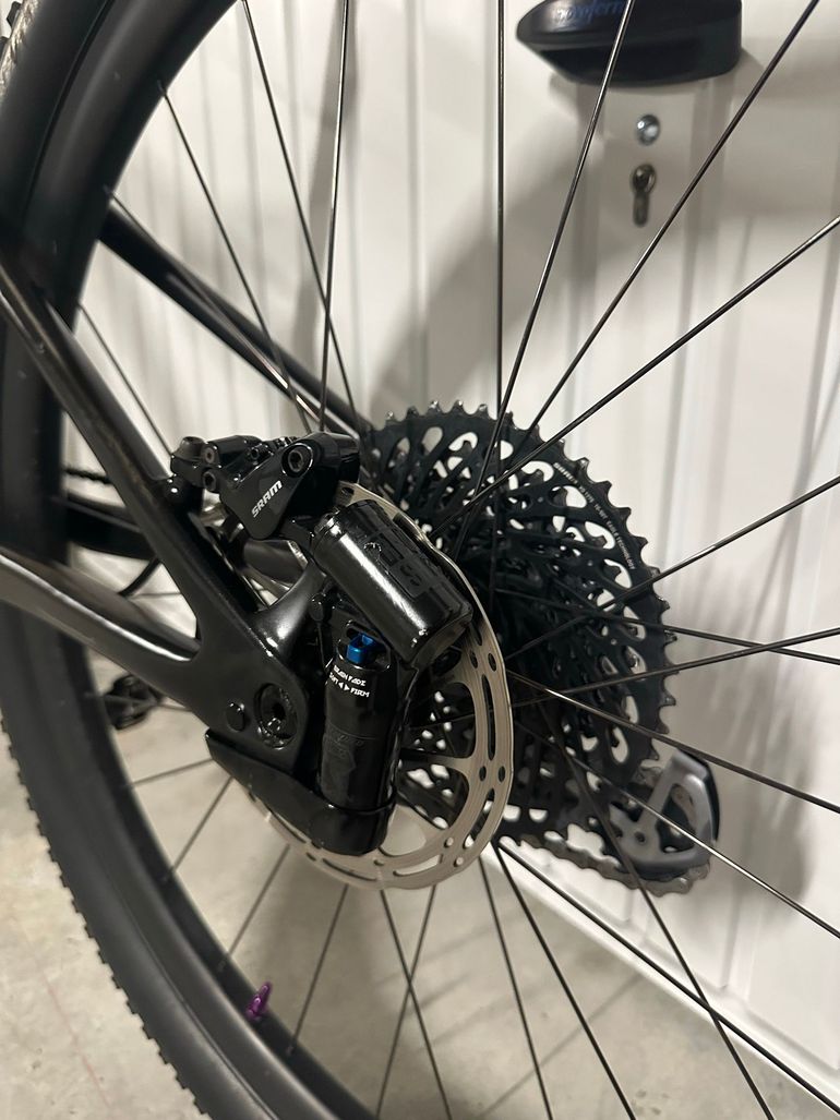 Used Specialized Men's Epic Expert 2020 2020 Mountainbike, Black, 29 — image 11 of 27
