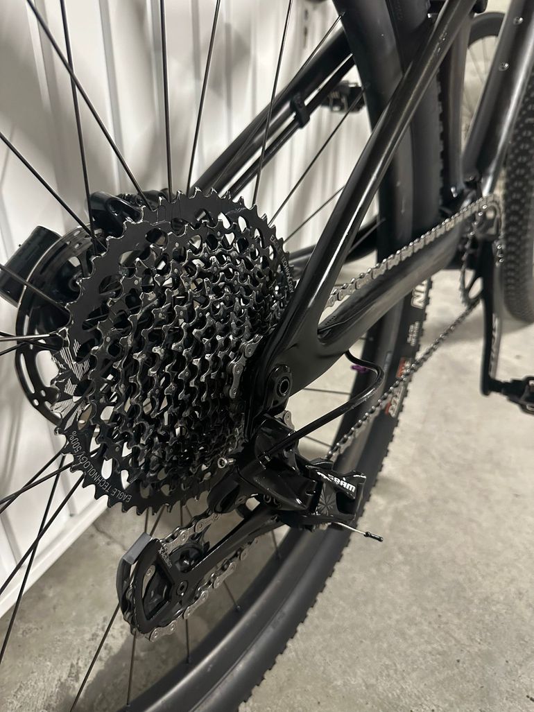Used Specialized Men's Epic Expert 2020 2020 Mountainbike, Black, 29 — image 18 of 27