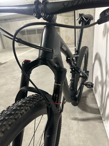 Used Specialized Men's Epic Expert 2020 2020 Mountainbike, Black, 29 — image 24 of 27