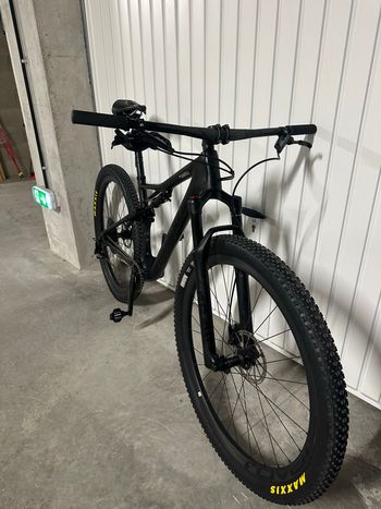 Used Specialized Men's Epic Expert 2020 2020 Mountainbike, Black, 29 — image 22 of 27