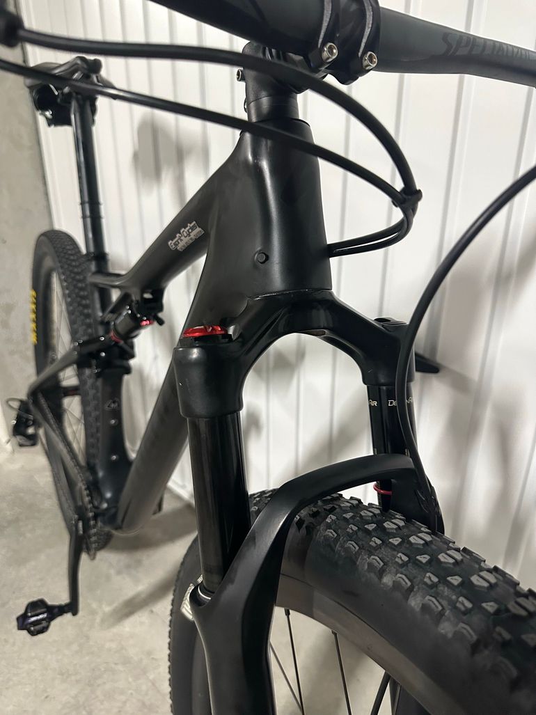 Used Specialized Men's Epic Expert 2020 2020 Mountainbike, Black, 29 — image 23 of 27