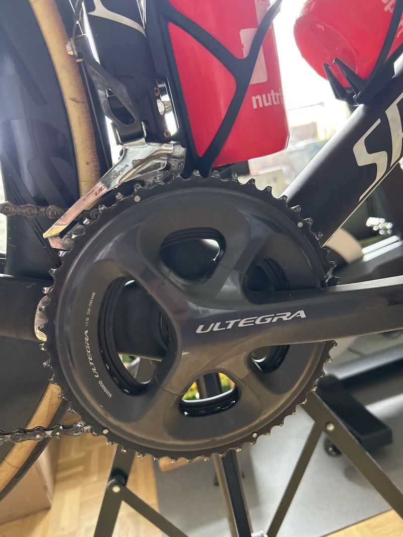 Used Specialized Tarmac Shimano Ultegra 2017 Road & Gravel, Black — image 9 of 10