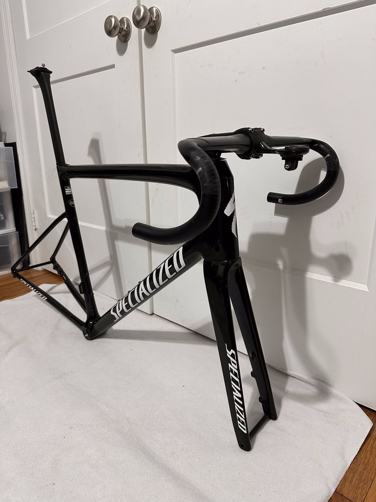 Used Specialized Tarmac SL8 Frameset - FACT 10r Carbon 2026 Frameset 2026 Road & Gravel, Black — image 2 of 9