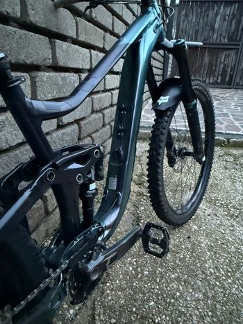 Used Giant Reign 1 2024 2024 Mountainbike, Blau, 27.5 — image 5 of 7