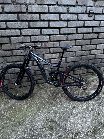 Used Giant Reign 1 2024 2024 MTB