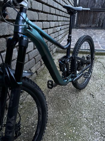 Used Giant Reign 1 2024 2024 Mountainbike, Blau, 27.5 — image 7 of 7
