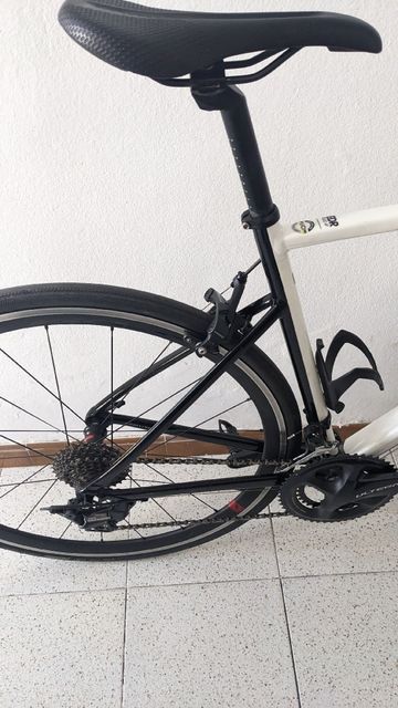 Used Van Rysle Custom Shimano Ultegra 2021 Road & Gravel, White — image 4 of 10
