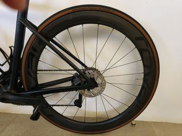 Used Specialized Tarmac Shimano Ultegra Di2 2018 Road & Gravel, Black — image 5 of 5