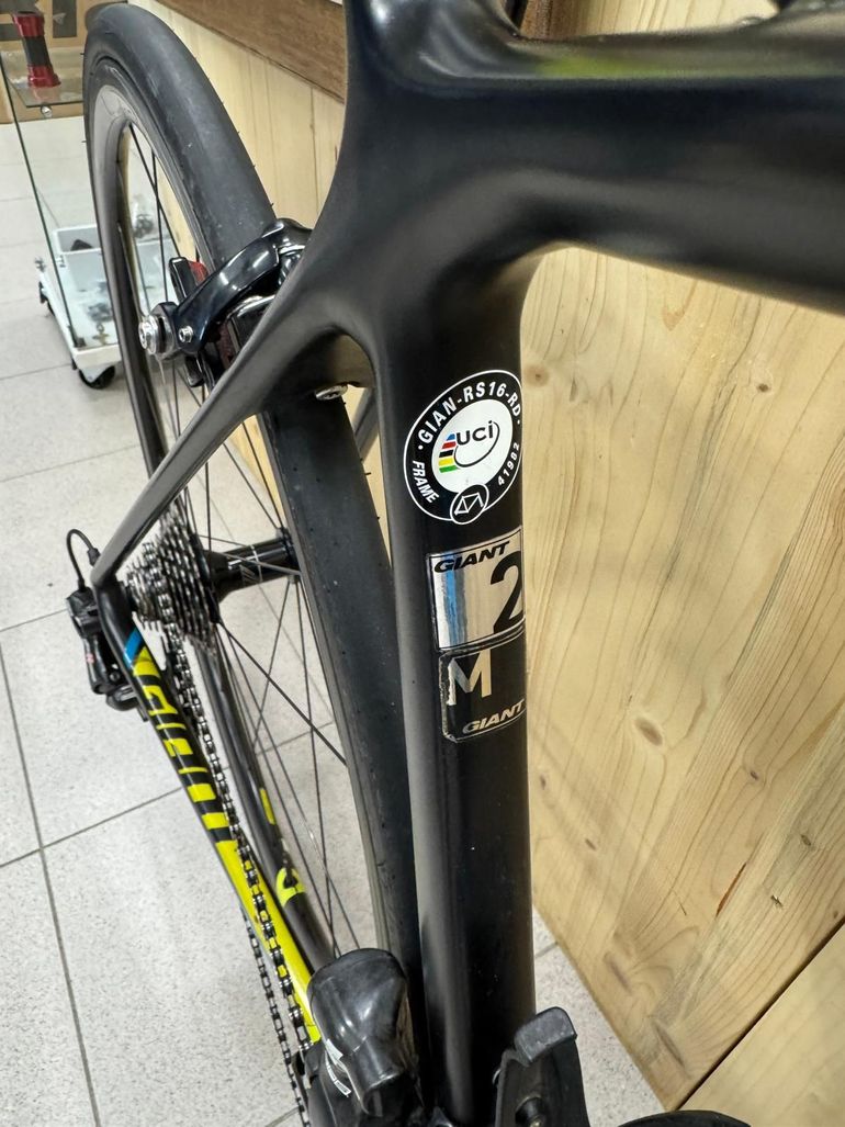 Used Giant Giant TCR Advanced SL 2017 Road & Gravel, Schwarz — image 7 of 11