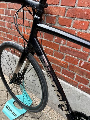 Used Bianchi Nirone Shimano 105 2025 Road & Gravel, Black — image 16 of 17