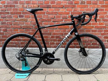 Bianchi Nirone Shimano 105 2025 Road & Gravel usato