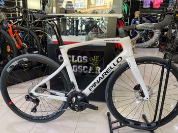 Pinarello, X3 Shimano 105 Di2