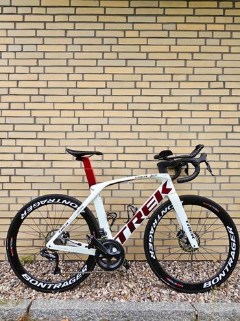 Used Trek Madone Shimano Ultegra Di2 2019 Road & Gravel, Weiß — image 6 of 17