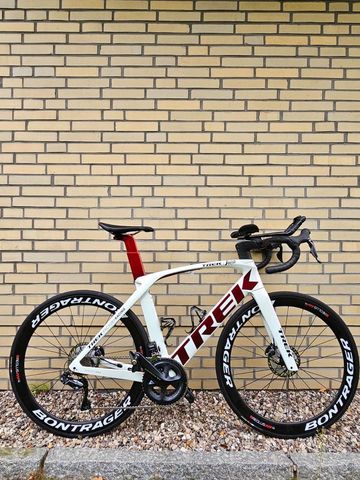 Używany Trek Madone Shimano Ultegra Di2 2019 Road & Gravel — zdjęcie 6 z 17