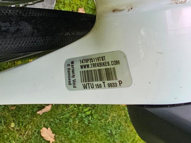 Used Trek Madone Shimano Ultegra Di2 2019 Road & Gravel, Weiß — image 16 of 17