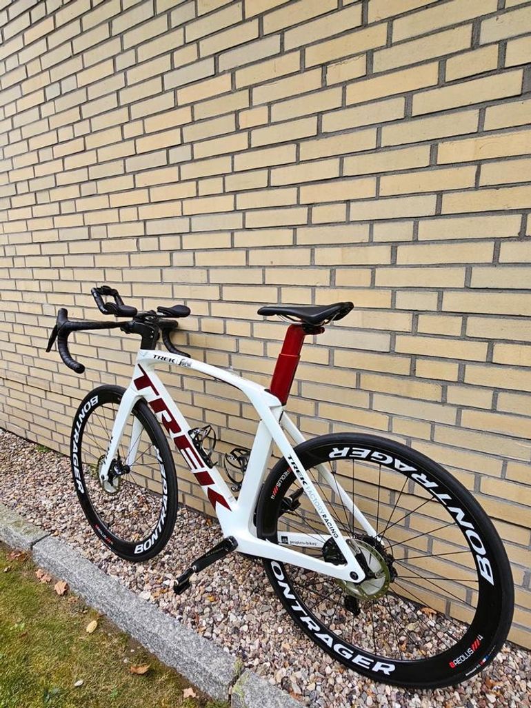 Used Trek Madone Shimano Ultegra Di2 2019 Road & Gravel, Weiß — image 3 of 17