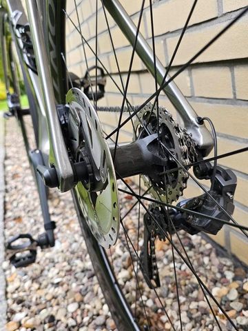 Gebrauchtes Trek Madone Shimano Ultegra Di2 2019 Road & Gravel, Hellgrau — Bild 5 von 17
