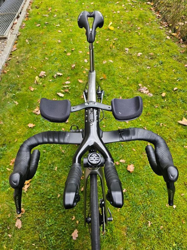 Used Trek Madone Shimano Ultegra Di2 2019 Road & Gravel, Hellgrau — image 9 of 17