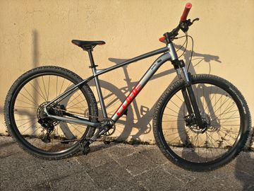 Used CUBE ANALOG 2022 2022 Mountainbike, Light Gray, 27.5, 29 — image 2 of 5