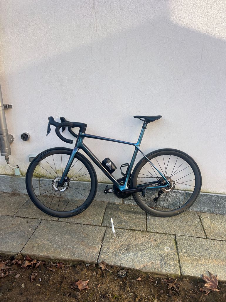 Used Giant TCR Advanced SL 1 2025 2025 Road & Gravel, Violett — image 3 of 6
