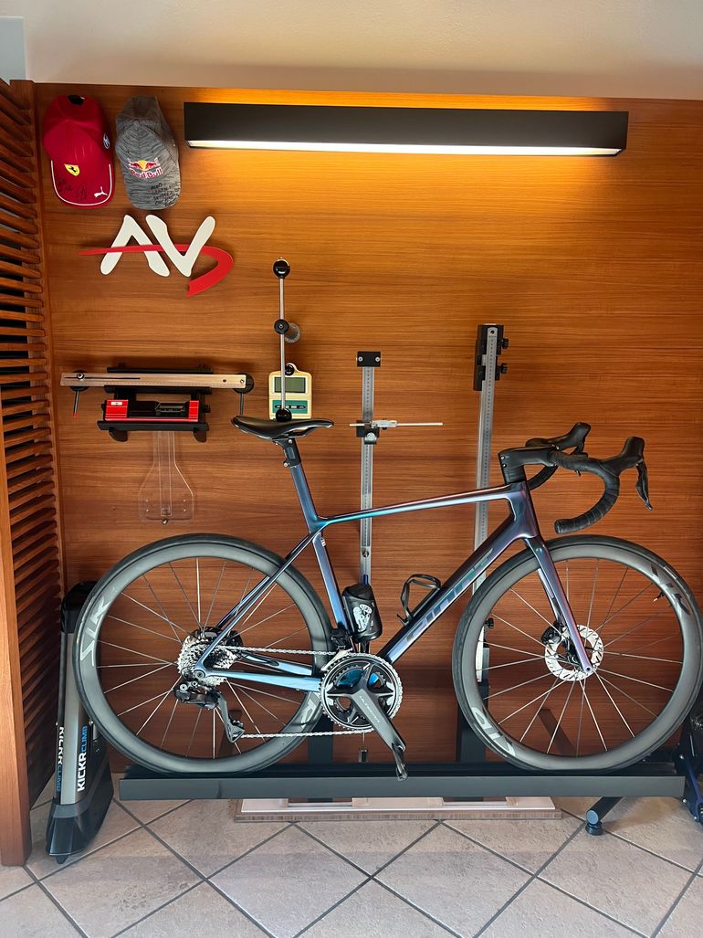 Used Giant TCR Advanced SL 1 2025 Frameset 2025 Road & Gravel, Purple — image 2 of 3