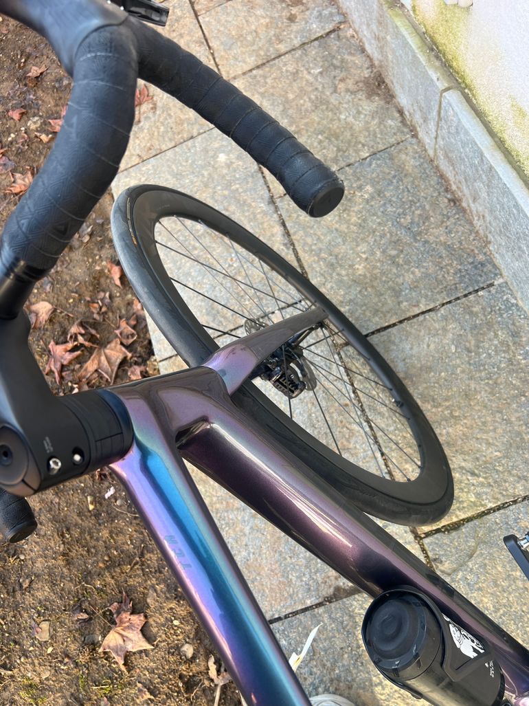 Used Giant TCR Advanced SL 1 2025 Frameset 2025 Road & Gravel, Purple — image 1 of 3