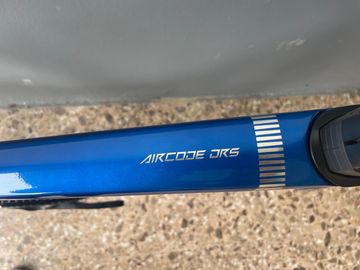 Used Lapierre Aircode Shimano 105 Di2 2022 Road & Gravel, Blue — image 5 of 11