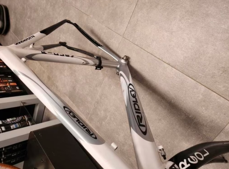 Used Ridley Ridley Vanquish Frameset 2014 Road & Gravel, Light Gray — image 2 of 7