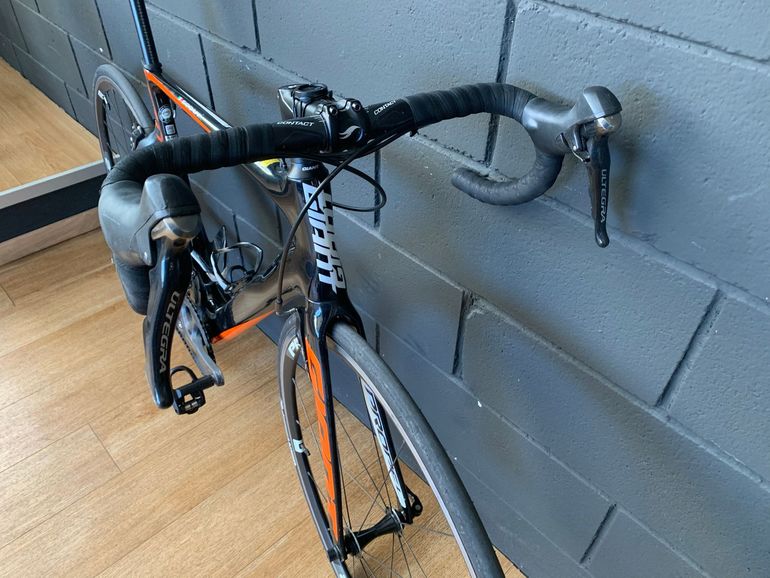 Used Giant Propel Advanced 1 2016 2016 Road & Gravel, Orange — image 6 of 8