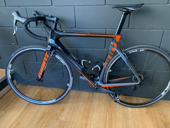 Used Giant Propel Advanced 1 2016 2016 Road & Gravel, Orange — image 2 of 8