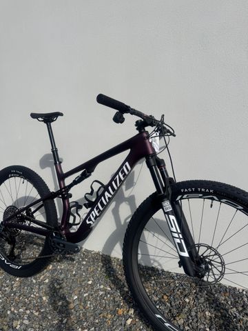 Used Specialized Epic 8 Expert 2026 2026 Mountainbike, Purple, 29 — image 2 of 5