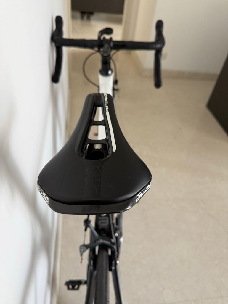 Used Cipollini Bond Shimano Ultegra 2013 Road & Gravel, White — image 7 of 8
