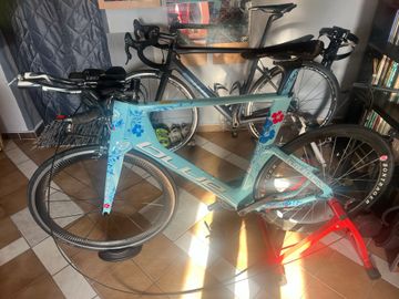 Used Blue Competition Custom Shimano Ultegra 2014 Road & Gravel, Blue — image 2 of 31