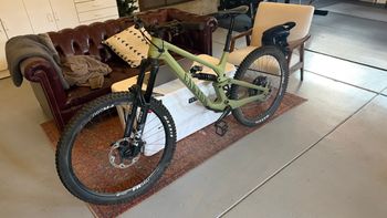Used Canyon Torque Mullet CF 8 2023 2023 Mountainbike, Green, 29, 27.5 — image 4 of 4