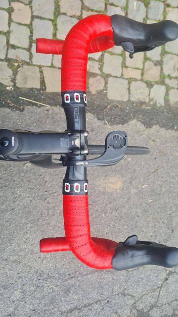 Used Pinarello Prince Disk - 2020 2020 Road & Gravel, Black — image 6 of 7