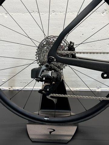 Używany Pinarello Prince Disk 2022 Road & Gravel — zdjęcie 2 z 6
