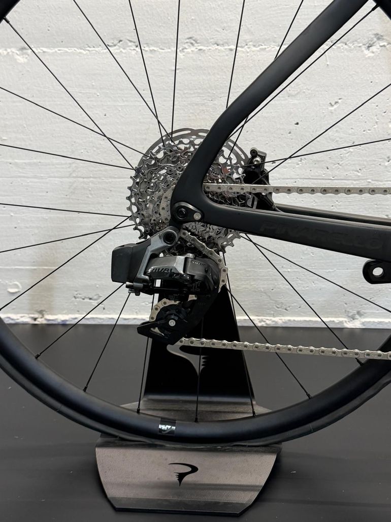Używany Pinarello Prince Disk 2022 Road & Gravel — zdjęcie 2 z 6