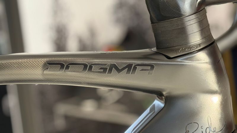 Used Pinarello Dogma F12 Disk Frameset 2021 Frameset 2021 Road & Gravel, Light Gray — image 9 of 18