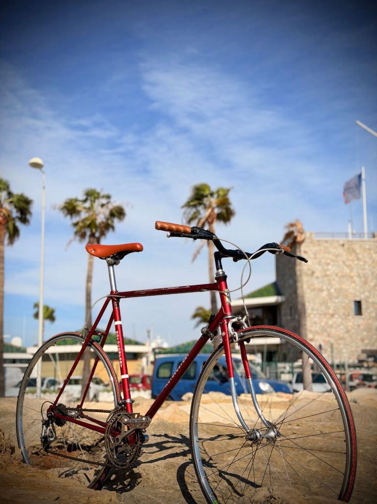 Used MOTOCONFORT MOTOCONFORT Custom Other Campagnolo 1980 Road & Gravel, Red — image 1 of 6
