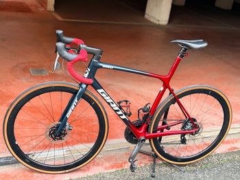 Used Giant TCR Advanced SL 1 Disc 2021 2021 Road & Gravel, Red — image 4 of 10