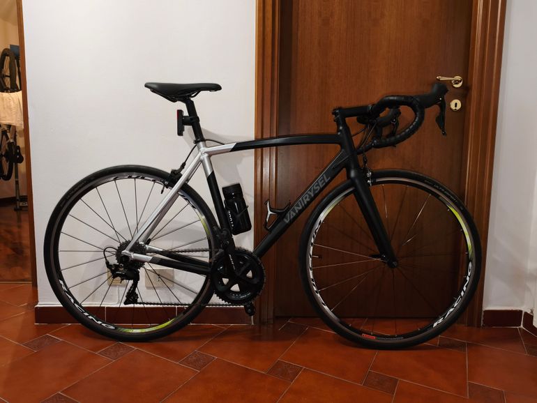 Used Van rysel Rcr Shimano 105 2023 Road & Gravel — image 1 of 4