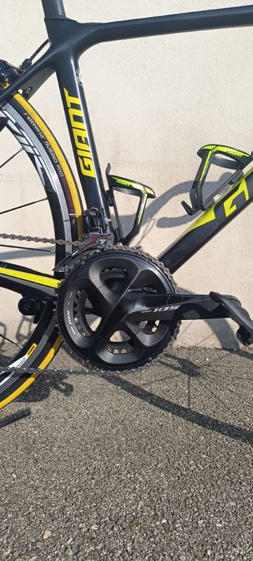 Tweedehands Giant Tcr Shimano 105 2020 Road & Gravel — afbeelding 3 van 13