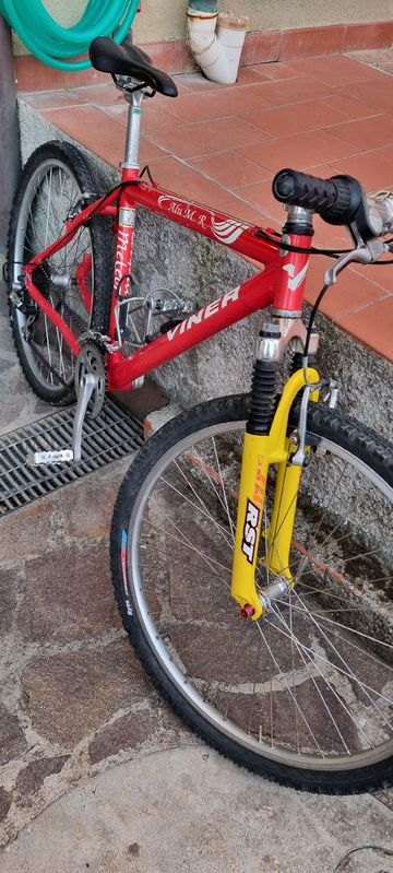 Used Viner Custom Other Shimano 2008 Mountainbike, Red — image 4 of 8
