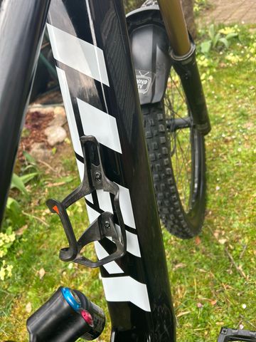 Used Yeti 160E C2 2025 2025 Mountainbike, Black, 29 — image 4 of 8